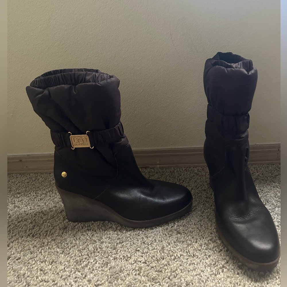 UGG Australia Cassidy Leather Puffy Brown Wedge Winter Boots Women's Size 9 Rain